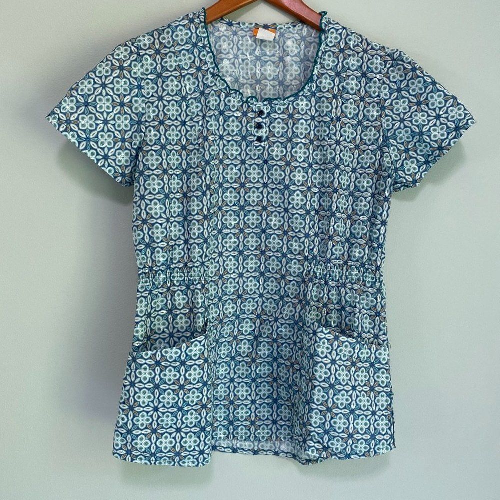 Elan by Barco Scrub Top